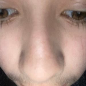 Meet your Posher, Emilia